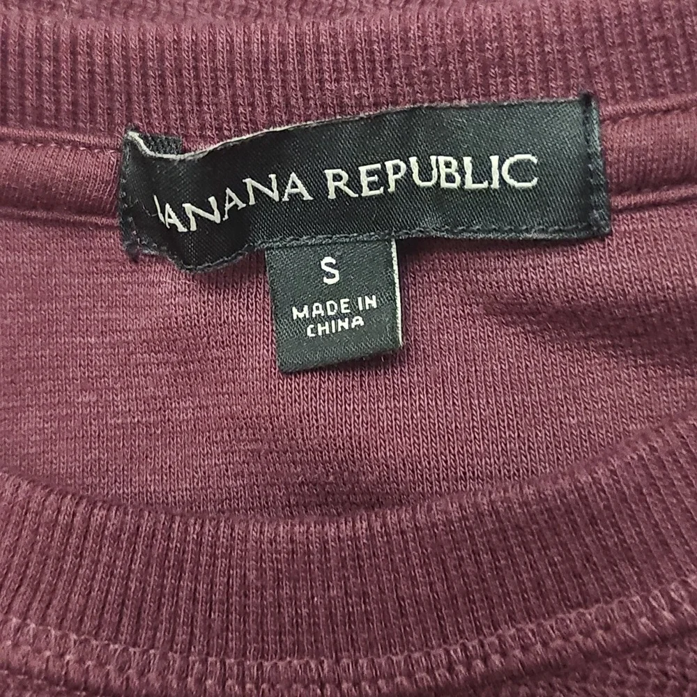 Banana Republic Men's Textured Double Knit Crew, Red,